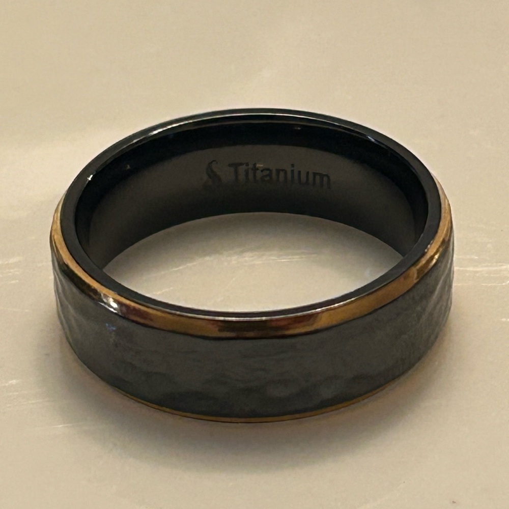 Black Titanium Band - Picture 4 of 6